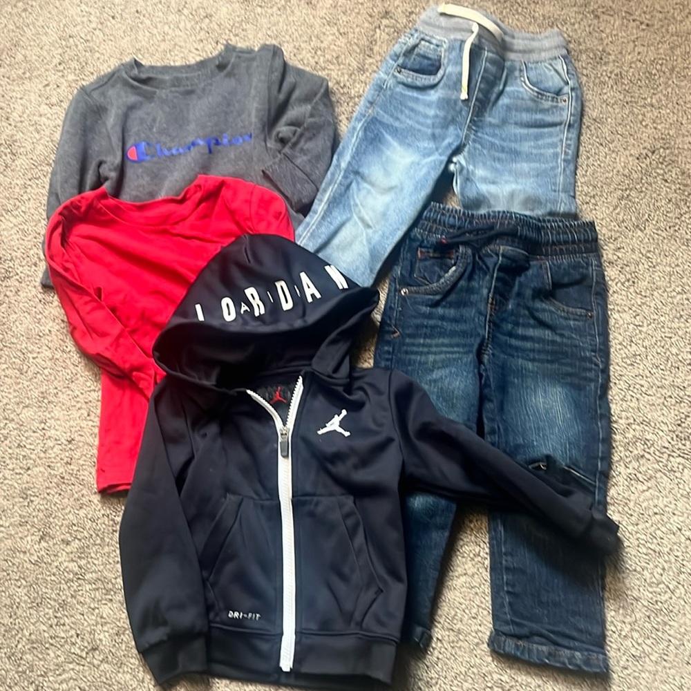 Bundle of Boys 24M/2T clothes